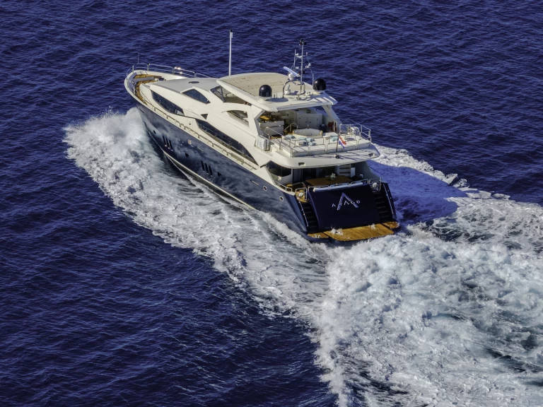 Noleggiare una Sunseeker Sunseeker Yacht 34M a Trogir