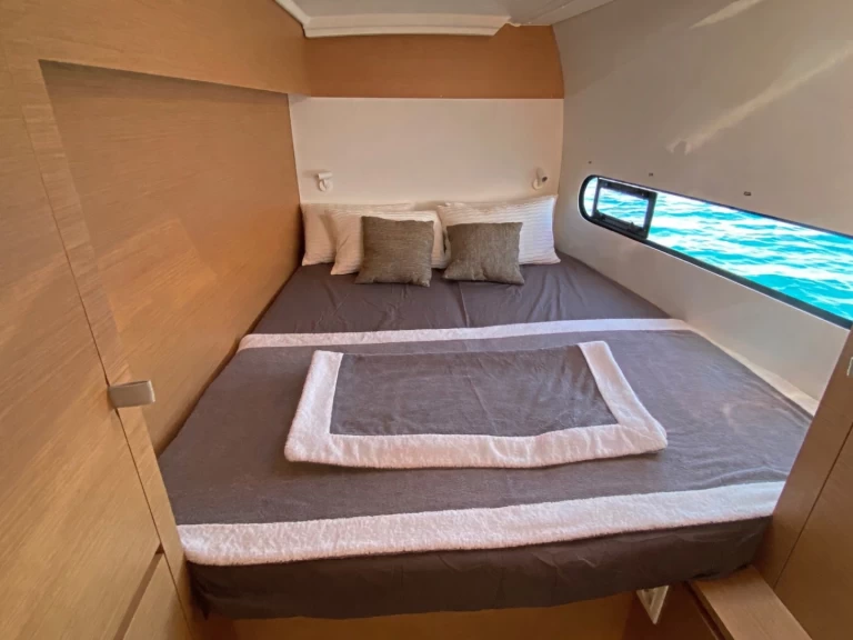 Noleggiare una Excess Excess 11 - Pulse Line Version  a Nettuno