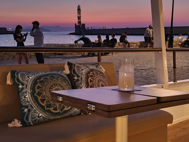 Noleggio Barca a motore con o senza skipper Custom Made a Chania Port