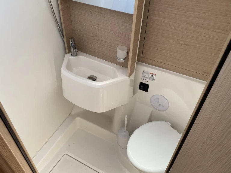 Noleggio barche Salerno economico Oceanis 51.1