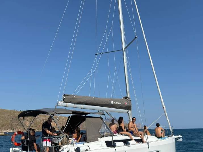 Noleggio barche Dufour Dufour 37 a Castellammare del Golfo su Samboat