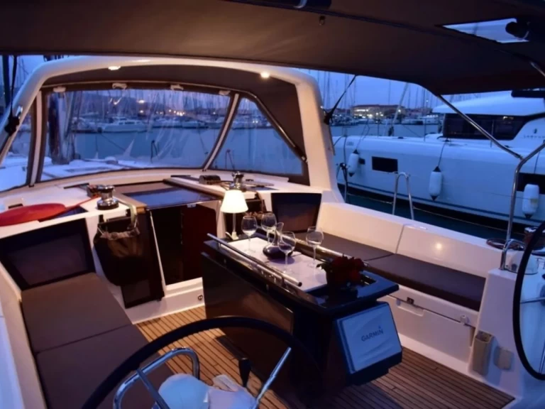 Noleggio Barca a vela a Lefkáda – Bénéteau Oceanis 45