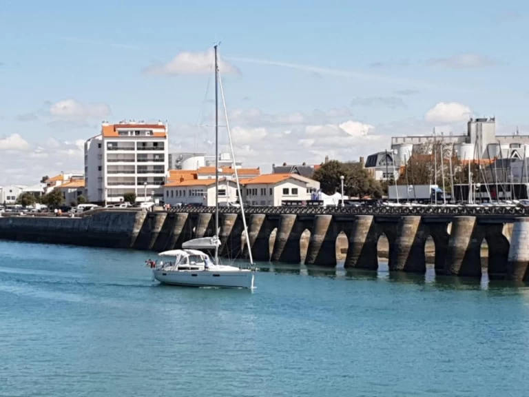 Bénéteau Oceanis 45 da affittare a  San Miguel De Abona