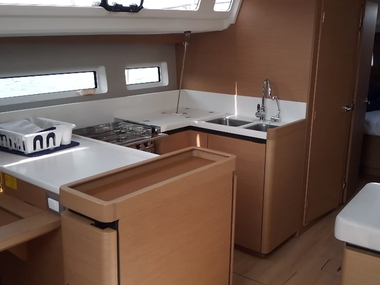 Noleggio barche Palamós economico Sun Odyssey 440