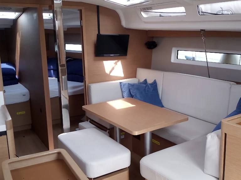 Noleggio Barca a vela a Palamós – Jeanneau Sun Odyssey 440