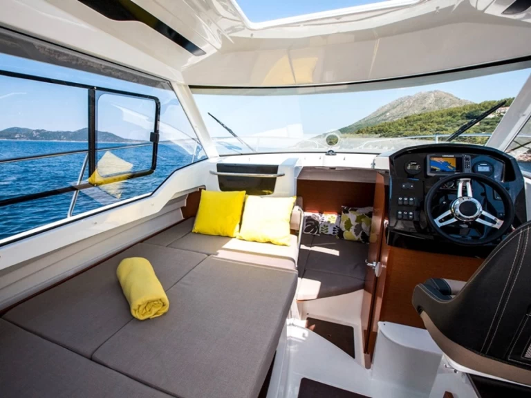 Noleggio Barca a motore con o senza skipper Jeanneau a Trogir