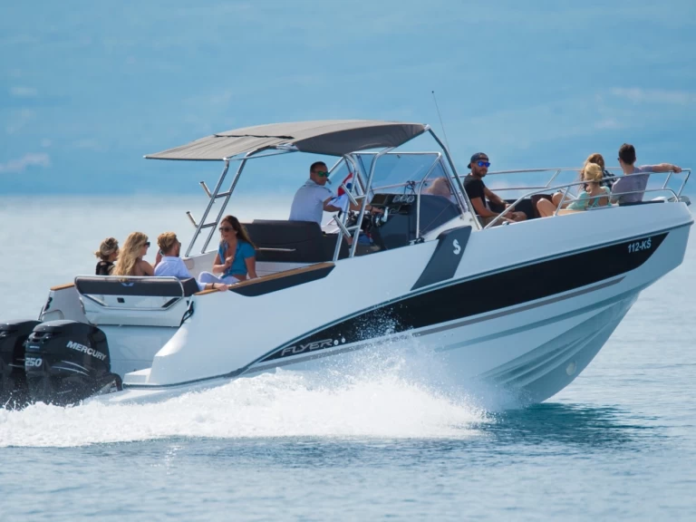 Noleggiare una Bénéteau Flyer 8.8 SPACEdeck a Trogir