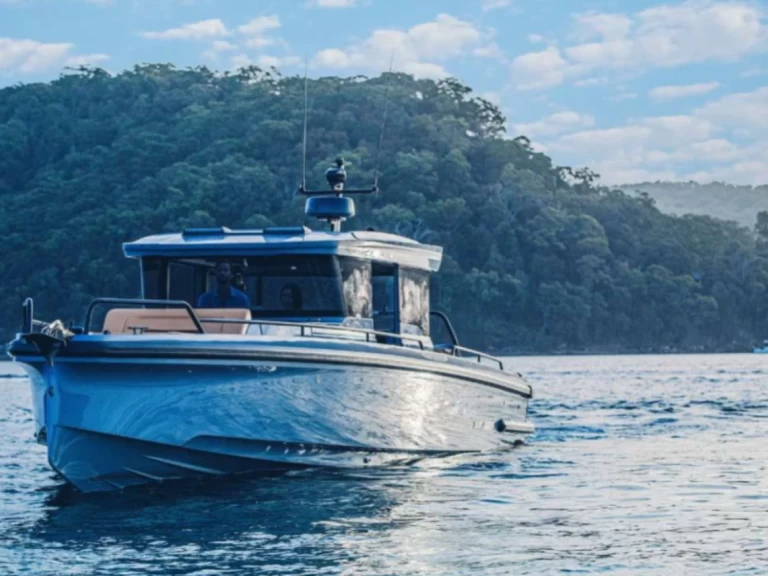 Noleggio Barca a motore con o senza skipper Axopar a Portofino