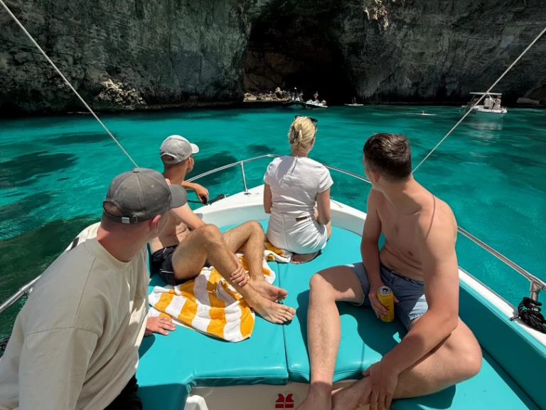 Noleggio Barca a motore a Ċirkewwa – Buccaneer Sea Rover 198