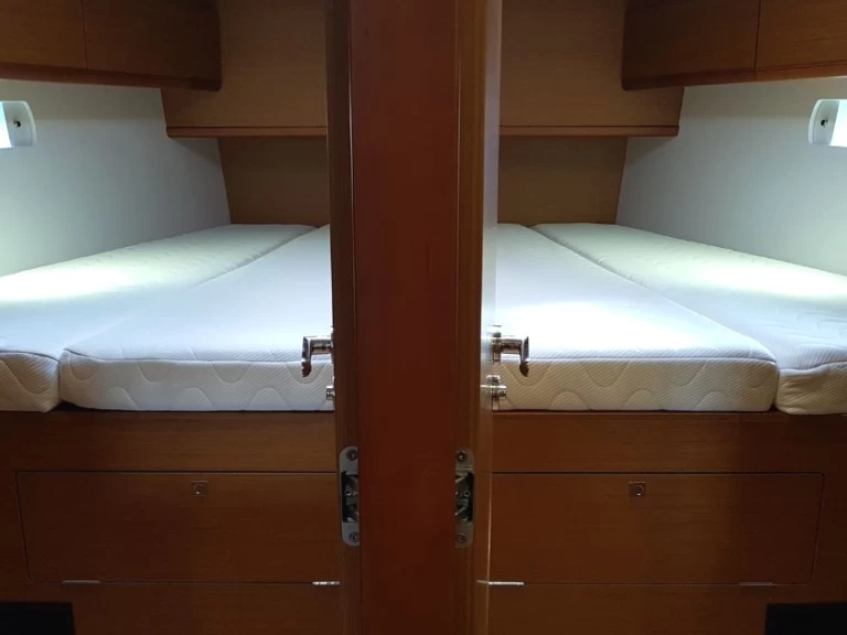 Noleggio barche Jeanneau Sun Odyssey 519[G] a Navarino su Samboat