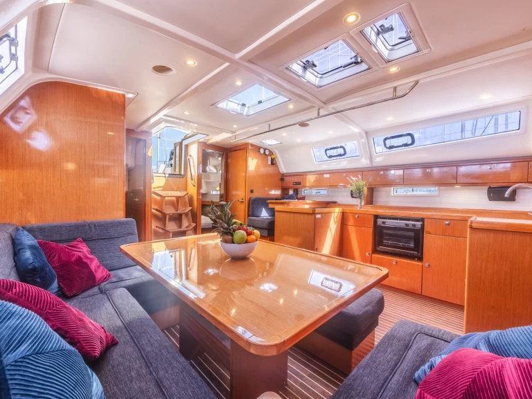 Noleggio Barca a vela Bavaria con patente nautica