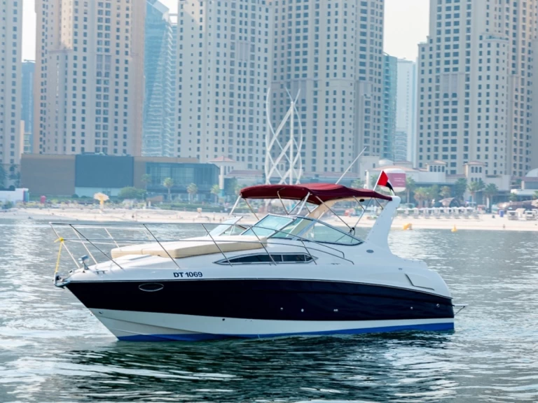 Noleggio Barca a motore Régal con patente nautica