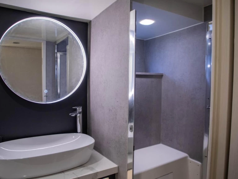 Noleggio a Dubai Marina – Régal 33ft su SamBoat