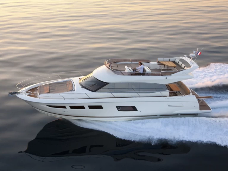 Sunseeker Sunseeker 60 da affittare a  Saint-Tropez