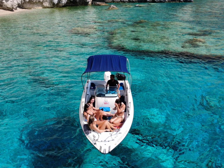 Noleggio a Zante – Ranieri Open 5.50 su SamBoat