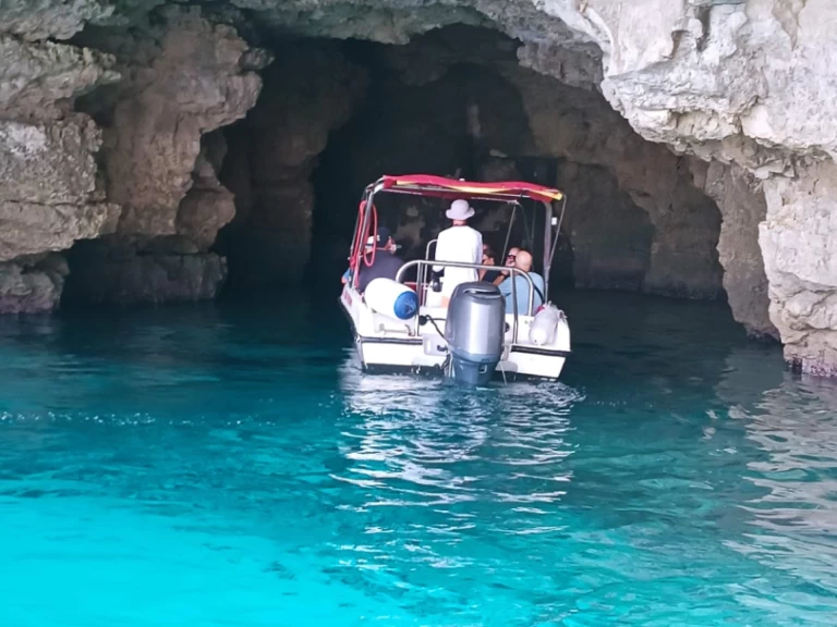 Noleggio Barca a motore a Cospicua – Yamaha Yamaha VX