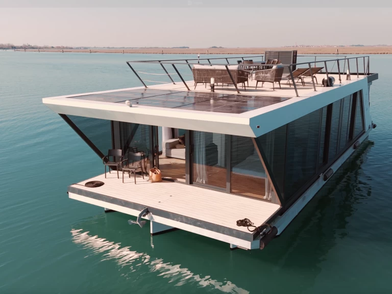 Noleggio barche HBY 90 a Venezia su Samboat