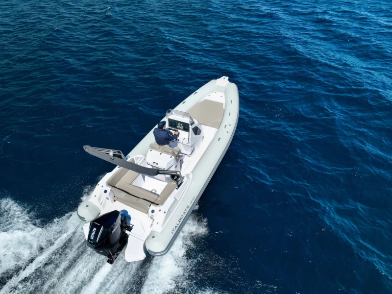 Italboats Predator 700 da affittare a  Skiathos