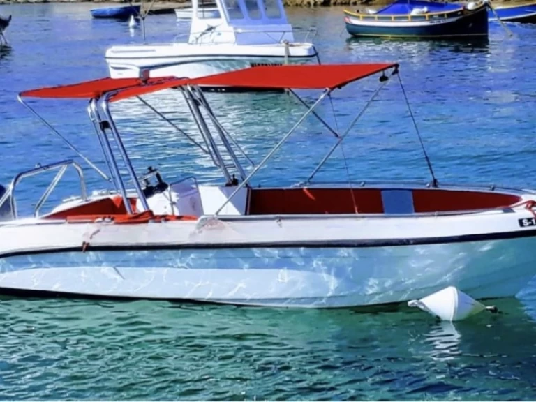 Noleggio barche Yamaha Yamaha VX a Cospicua su Samboat