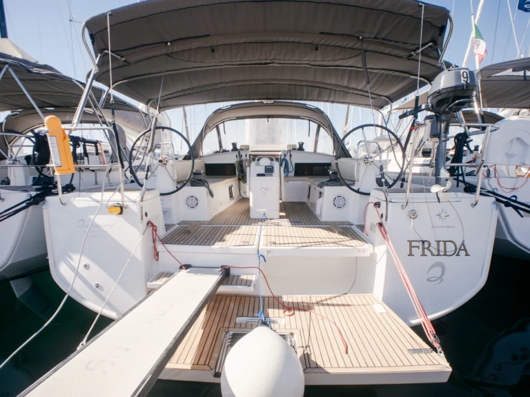 Noleggio barche Olbia economico Sun Odyssey 490