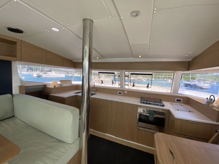 Catamarano a noleggio a Le Marin al miglior prezzo