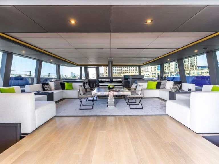 Noleggio Yacht di lusso Sunreef con patente nautica