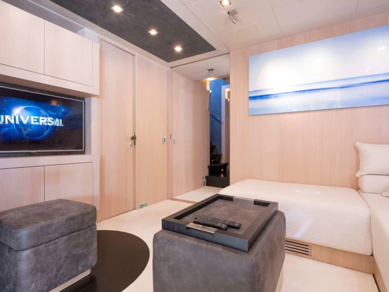 Mangusta TOTAL da affittare a  Nassau