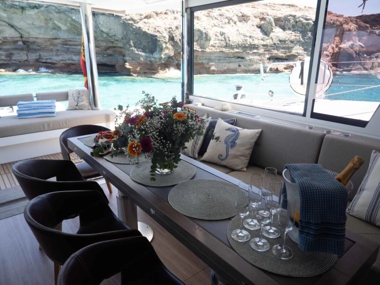 Noleggiare una Bali Bali 5.4 a Port d'Andratx