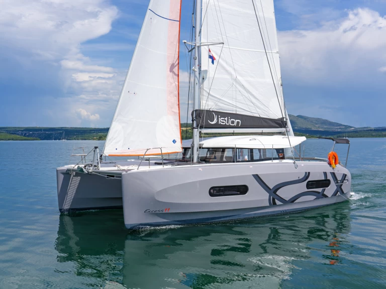 Noleggio Catamarano con o senza skipper Excess a Scardona