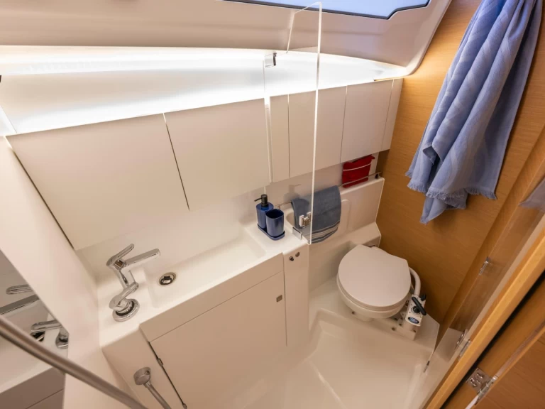 Jeanneau Sun Odyssey 415 da affittare a  Abbazia
