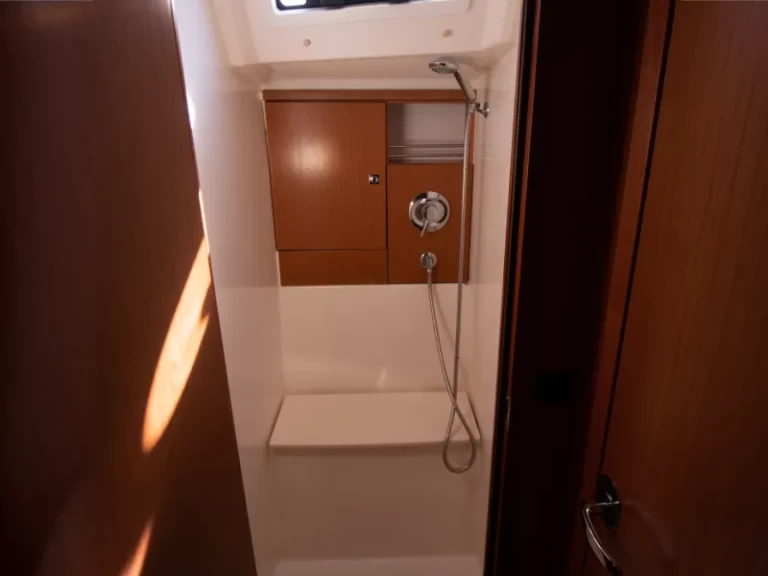 Noleggio Barca a vela Bavaria con patente nautica