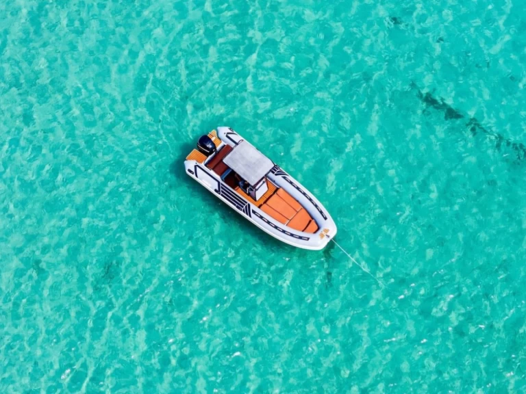 Noleggio barche Sacs Sacs S 640 a Cagliari su Samboat