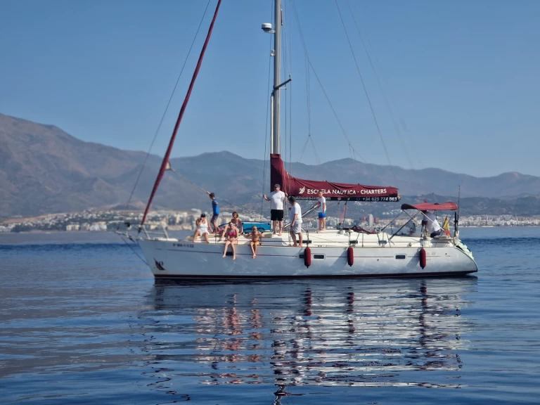 Noleggio Barca a vela a Estepona – Bénéteau Oceanis 411