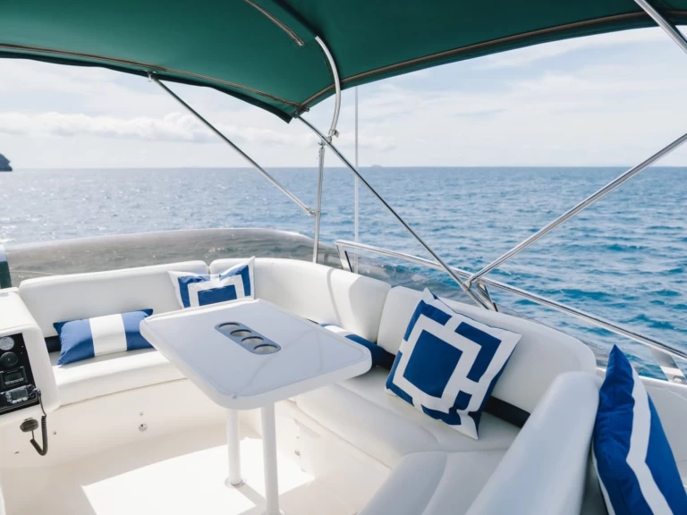 Noleggio Barca a motore con o senza skipper Princess a Phuket (City)