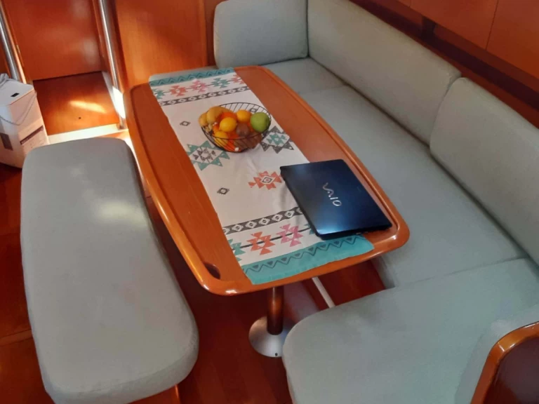 Bénéteau Cyclades 43.4 da affittare a  Salamína