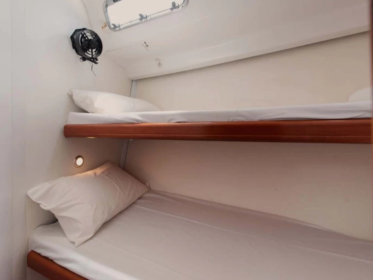 Bénéteau Cyclades 43.4 da affittare a  Salamína