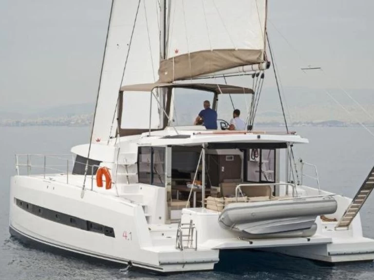 Noleggio Catamarano a Ávdira – Bali Bali 4.1