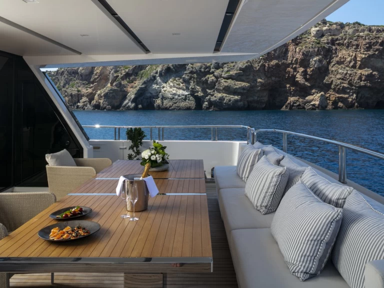 Noleggio Yacht di lusso con o senza skipper Sanlorenzo a Palaio Faliro