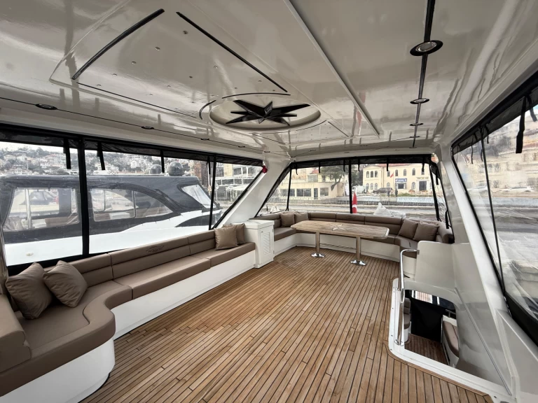 Noleggio Yacht di lusso con o senza skipper Custom a Beşiktaş