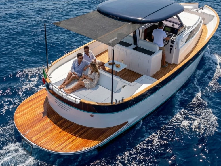 Noleggio a Positano – Apreamare Gozzo 35 su SamBoat