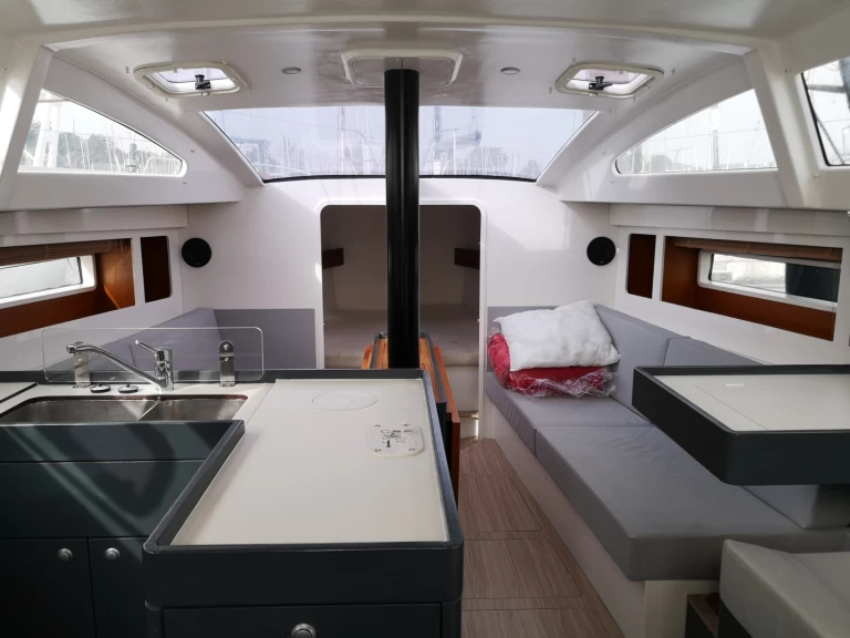 Noleggiare una RM RM 12.70 a Arzon