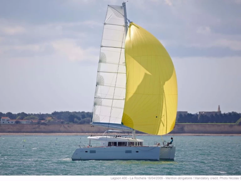 Noleggio barche Lagoon Lagoon 400 a Pomer su Samboat