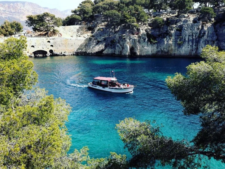 Pantasso Bateau en bois  da affittare a  Cassis