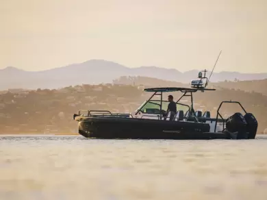 Noleggio Barca a motore a Marina de Lagos – Axopar 28 T-Top