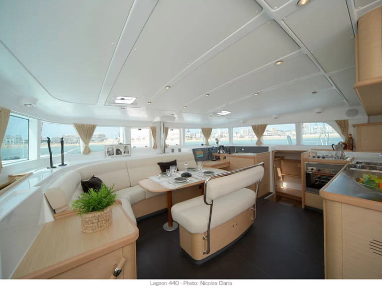 Catamarano a noleggio a Préveza al miglior prezzo