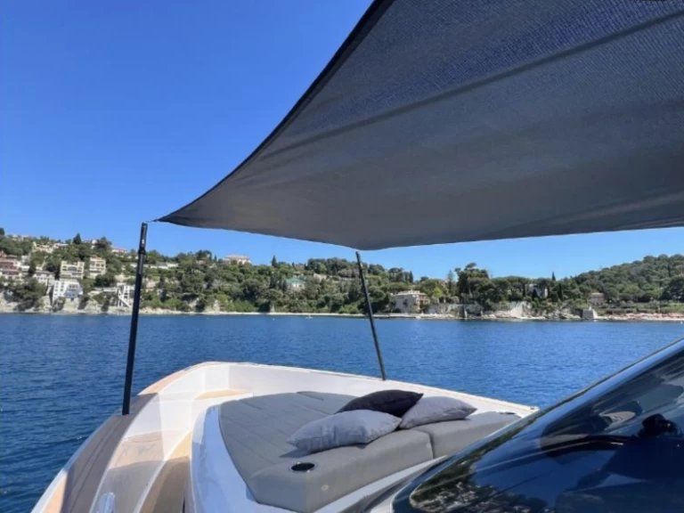 Noleggio Barca a motore Pardo Yachts con patente nautica