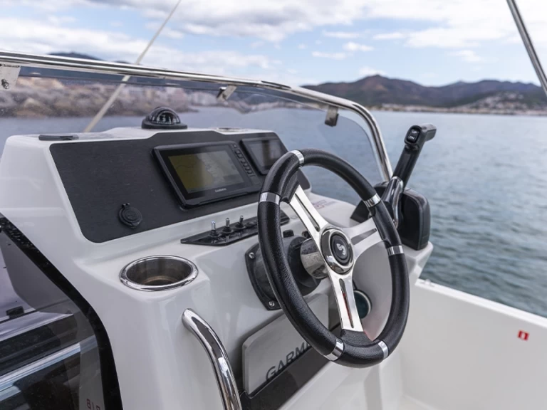 Noleggio barche Saint-Raphaël economico Flyer 6