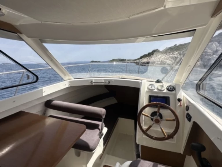 Jeanneau Merry Fisher 645 da affittare a  Seget Vranjica