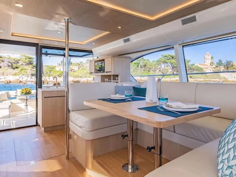 Yacht di lusso a noleggio a Nassau al miglior prezzo