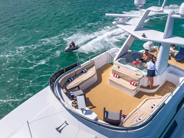 Noleggio Yacht di lusso Northcoast con patente nautica